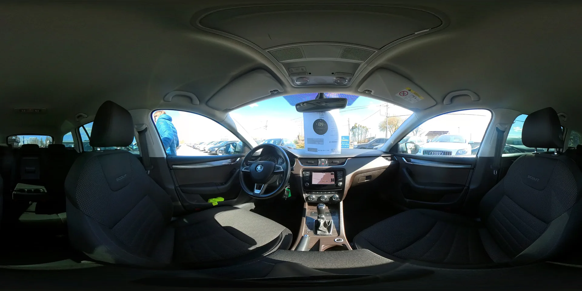 Skoda Octavia Scout — 360°
