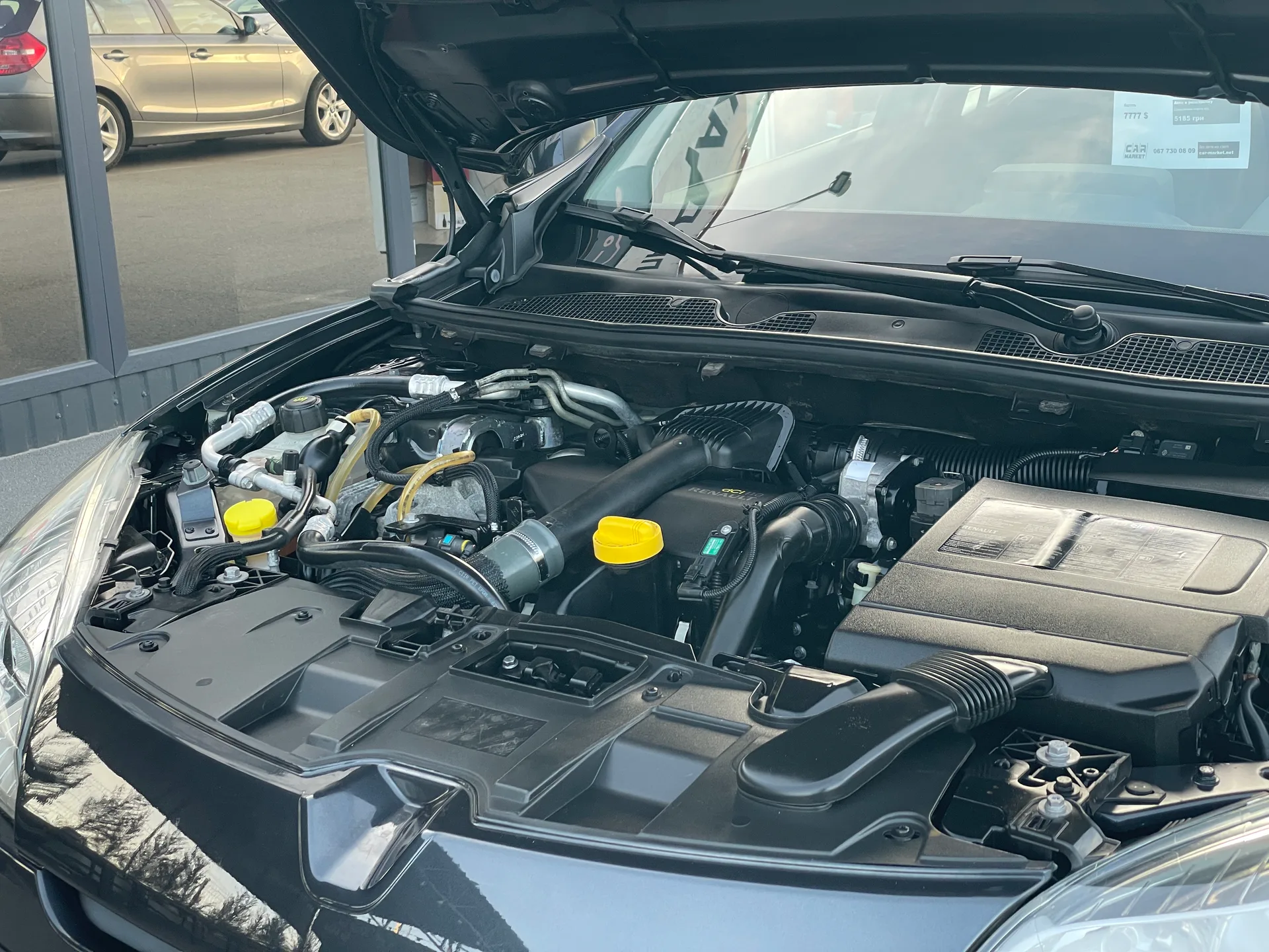 Renault Megane — фото 10