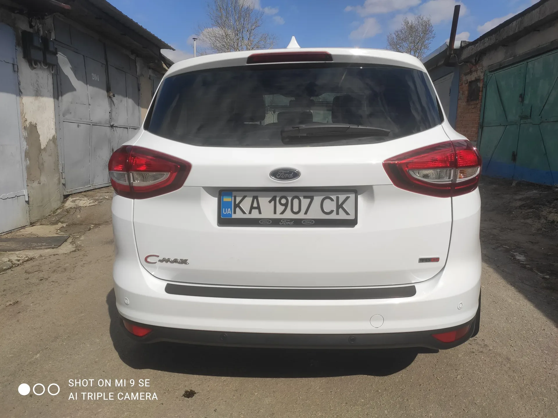 Ford C-Max — фото 9