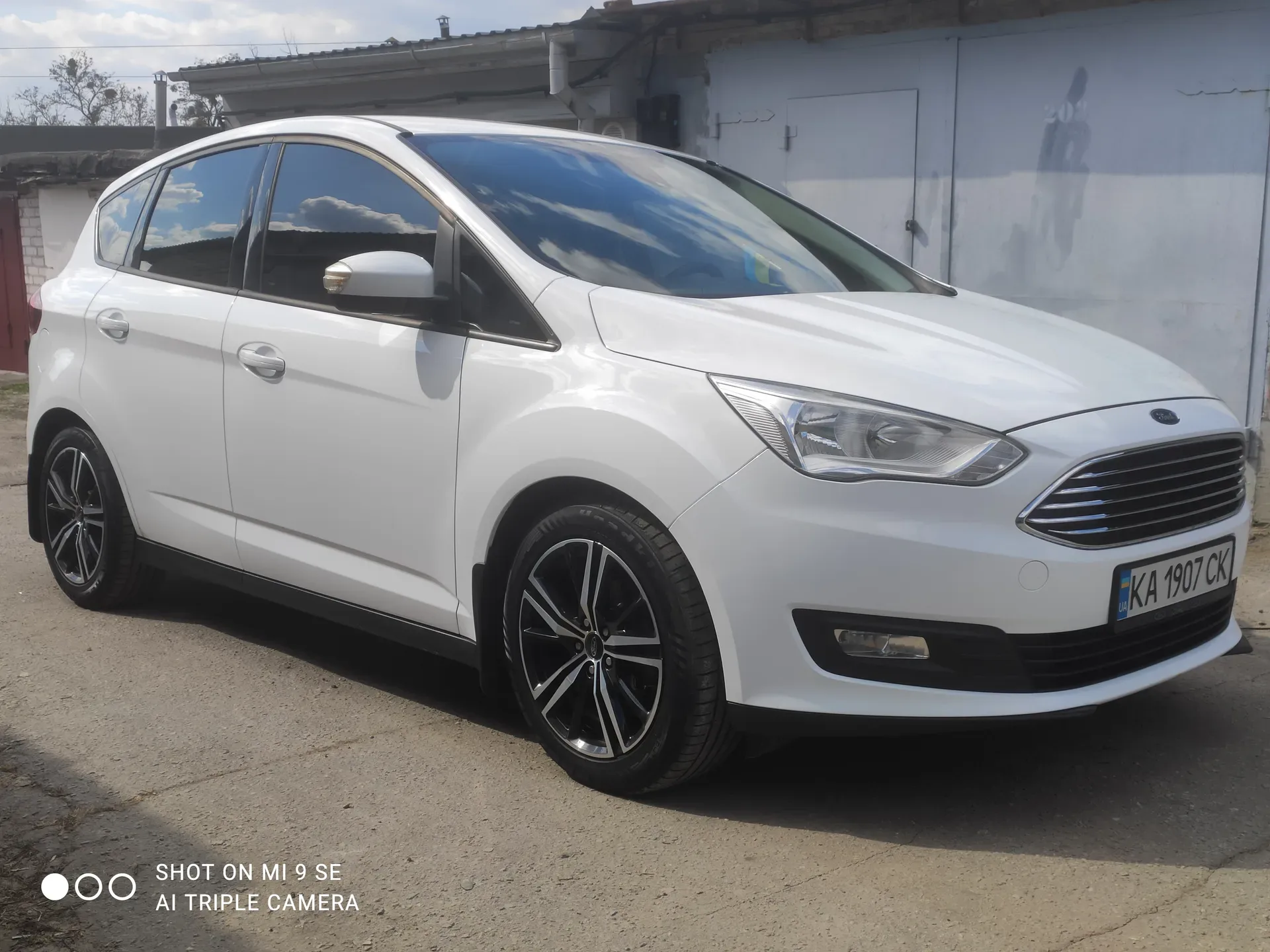 Ford C-Max — фото 10