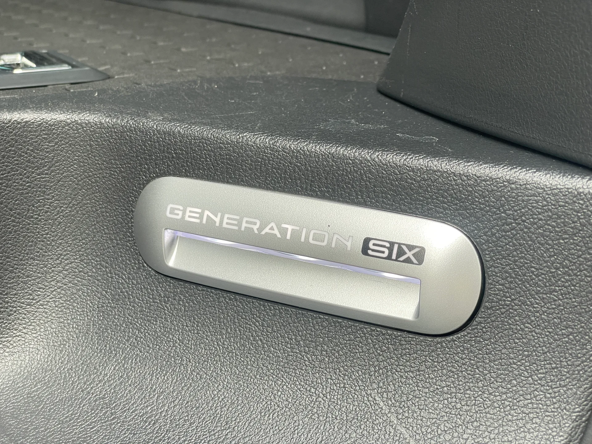 Volkswagen Multivan — фото 17