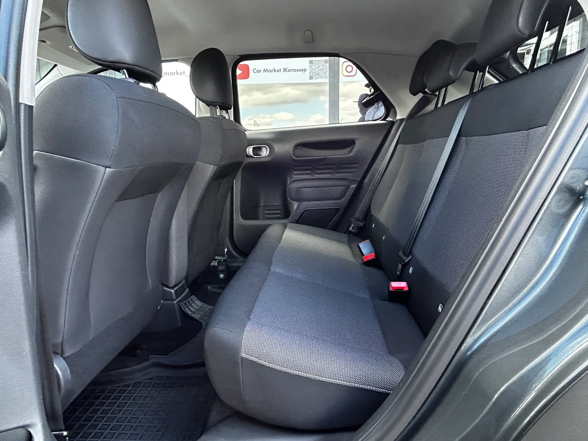 Citroen C4 Cactus — фото 7