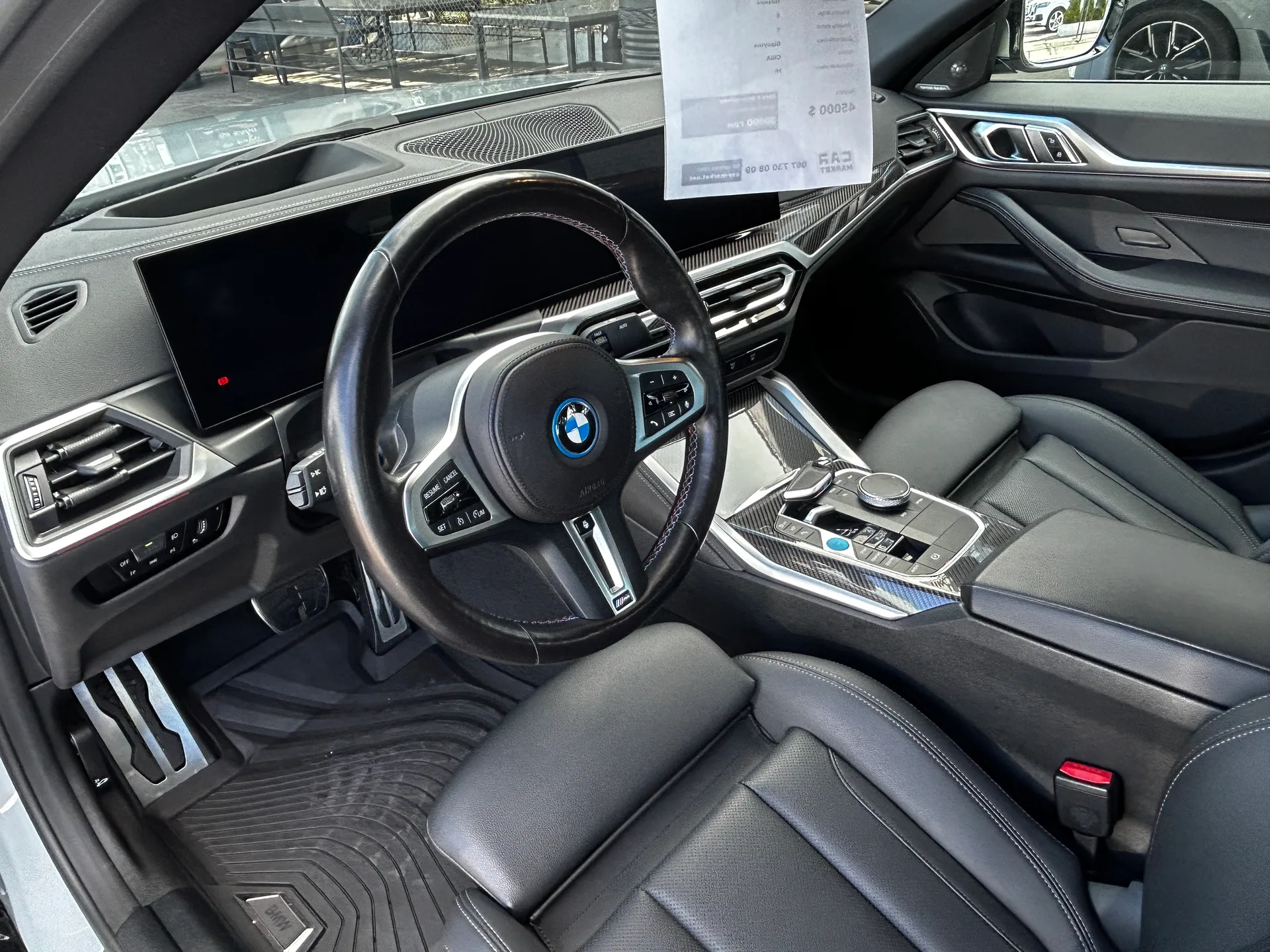 BMW i4 — фото 5