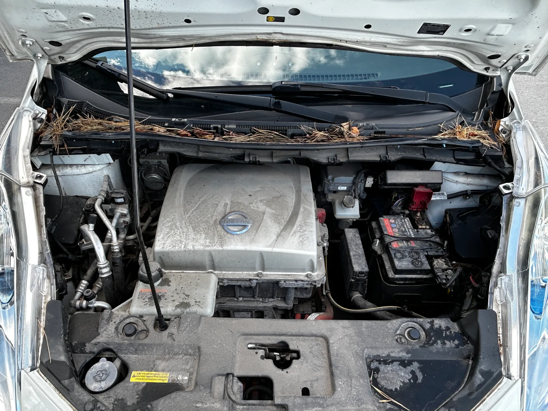 Nissan Leaf — фото 9