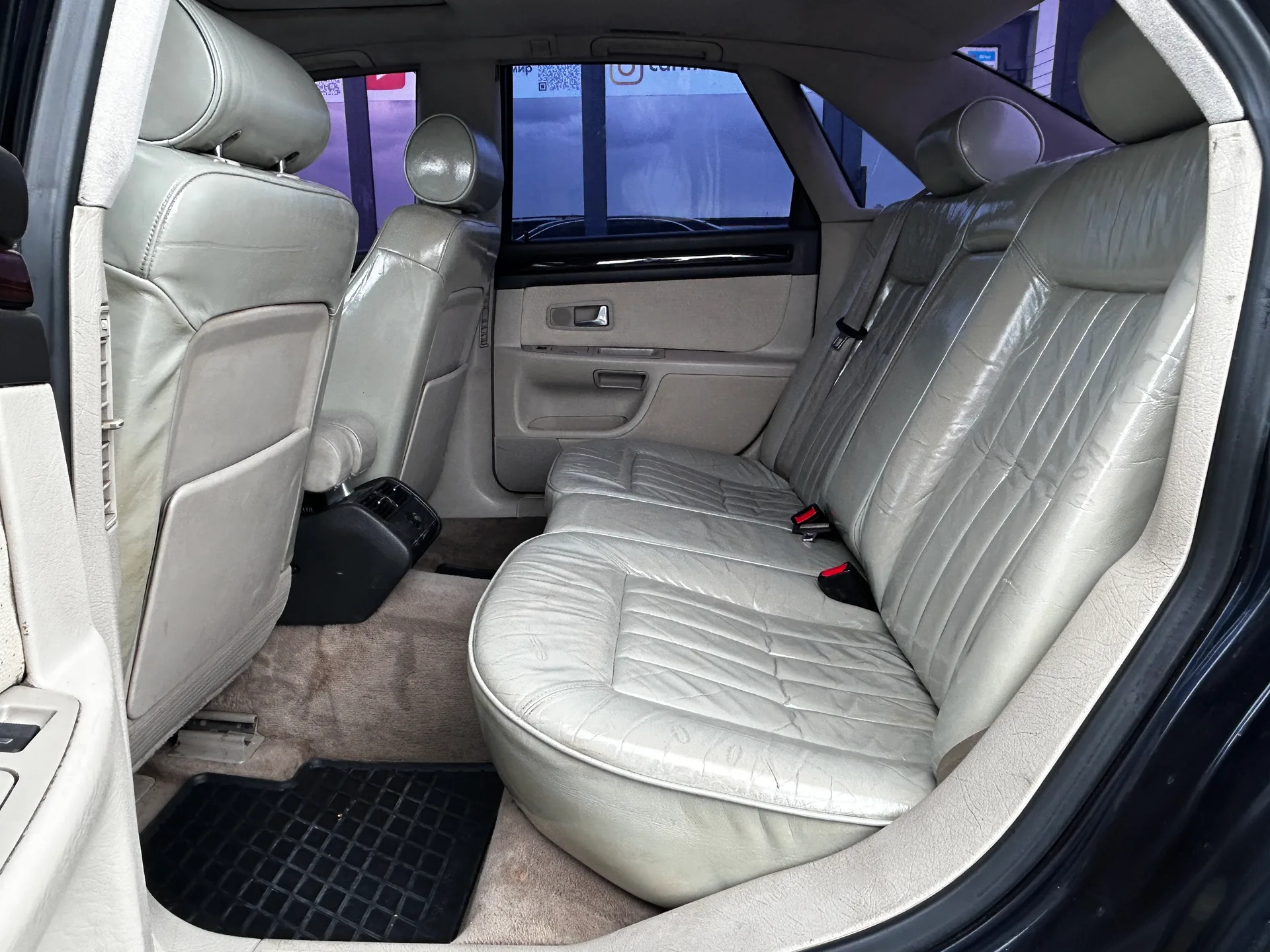 Audi A8 — фото 7