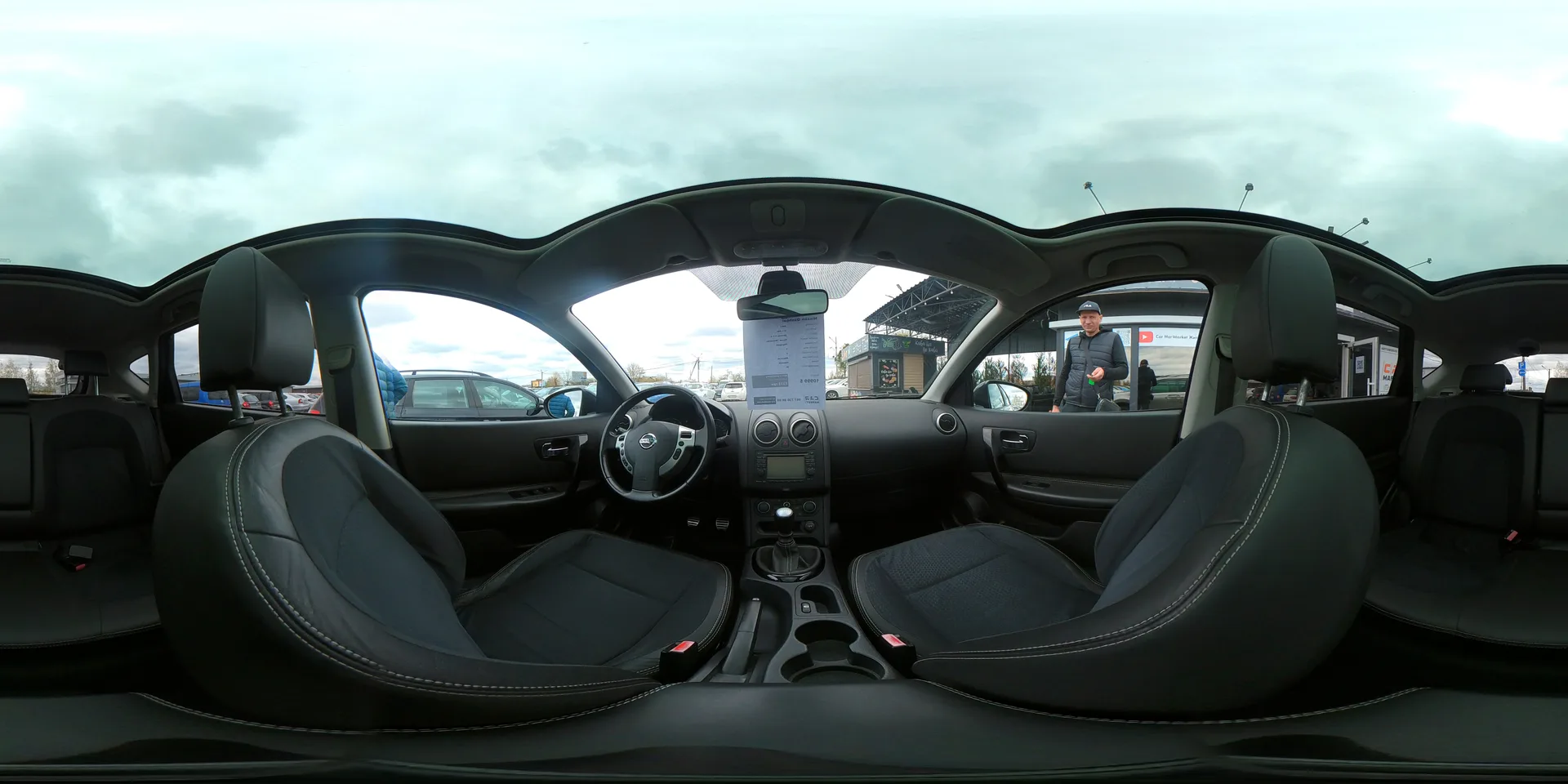 Nissan Qashqai — 360°
