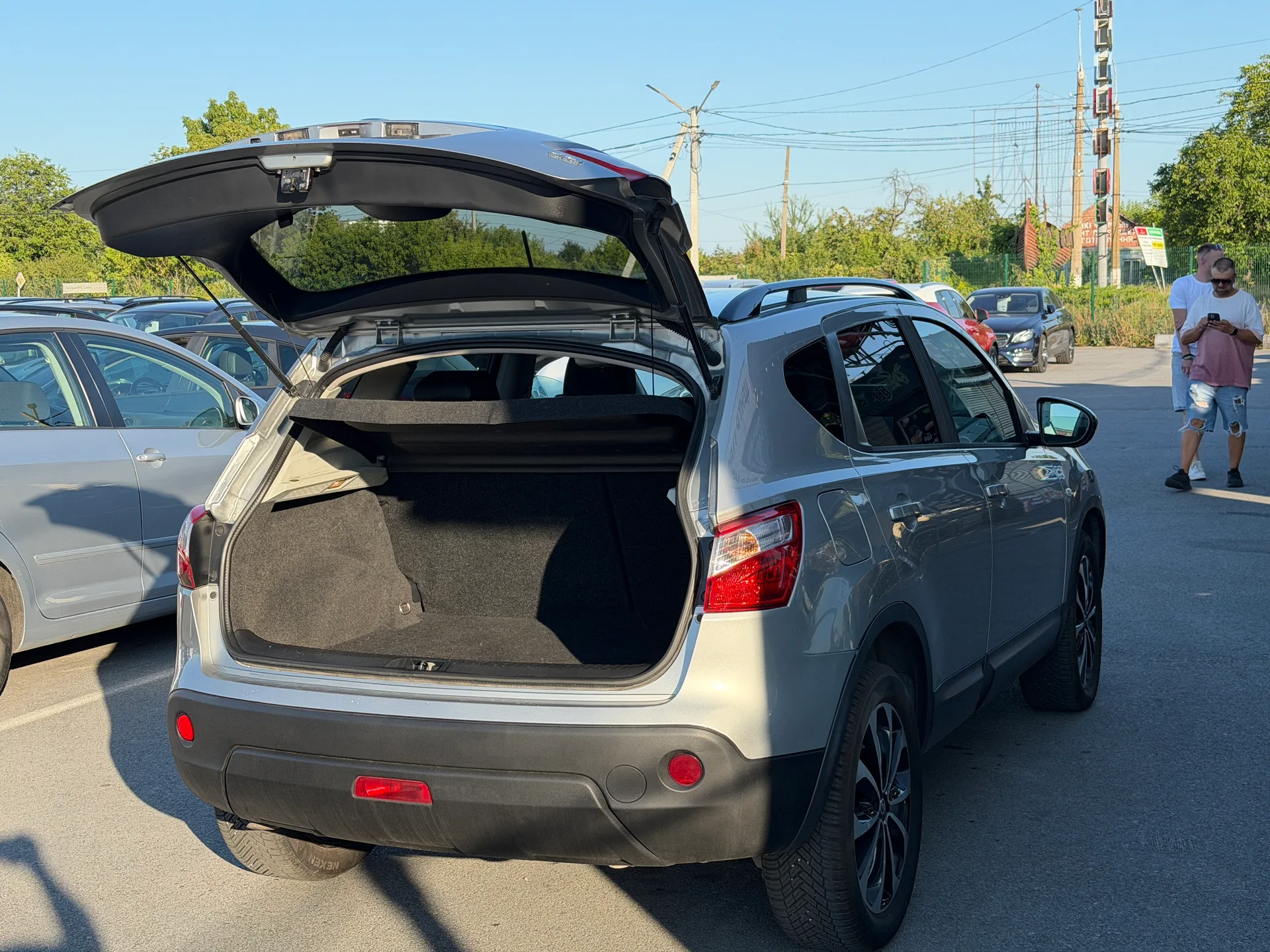 Nissan Qashqai — фото 8