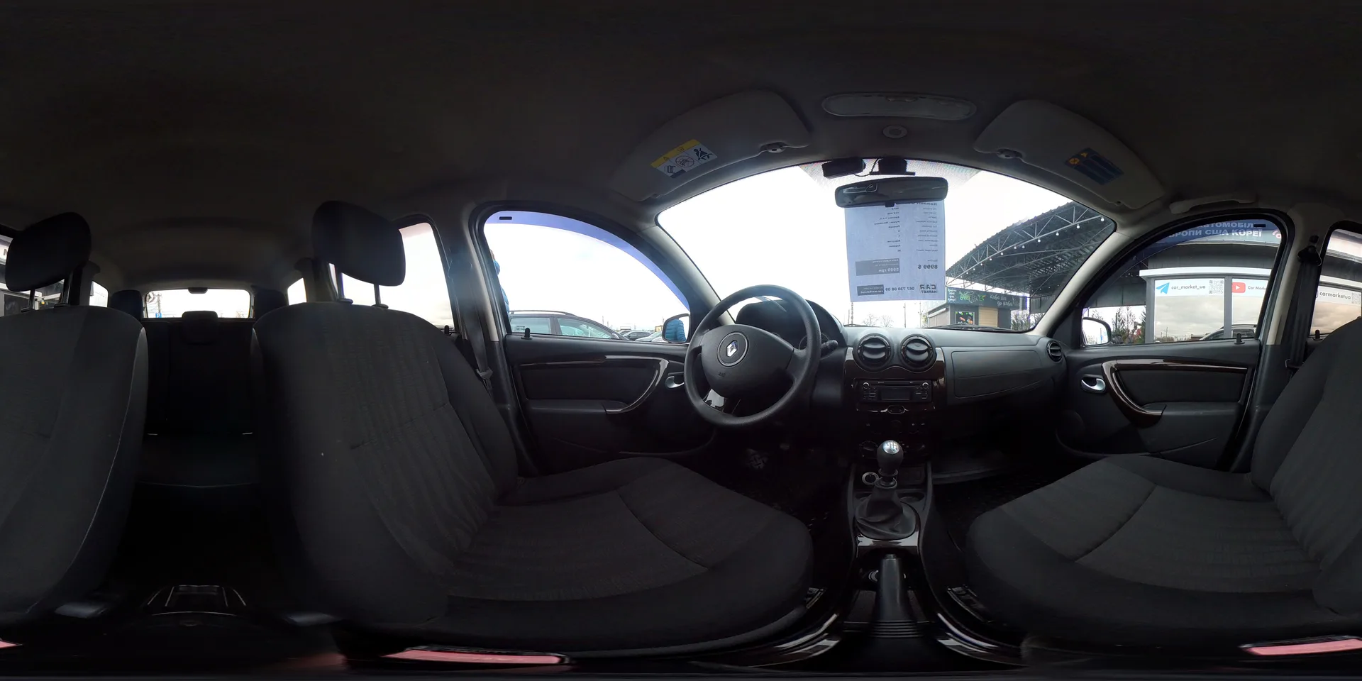 Renault Duster — 360°