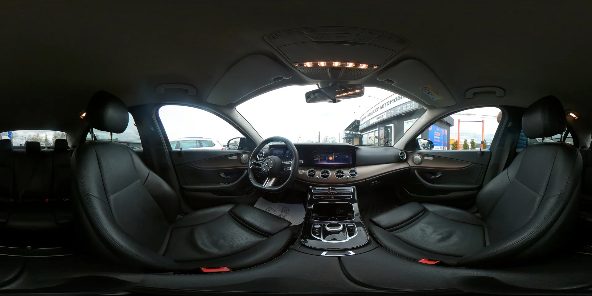 Mercedes-Benz E-Class — 360°