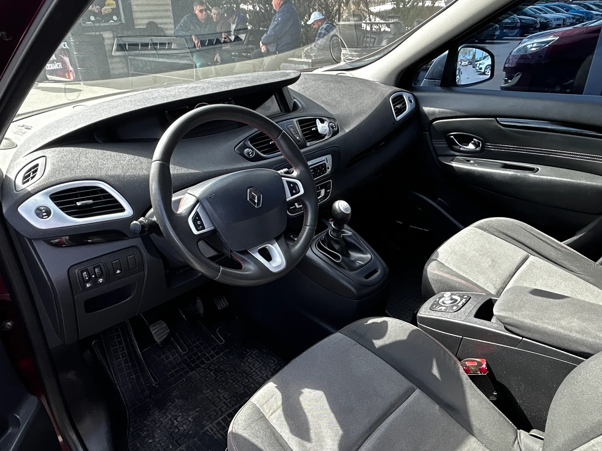 Renault Grand Scenic — фото 5