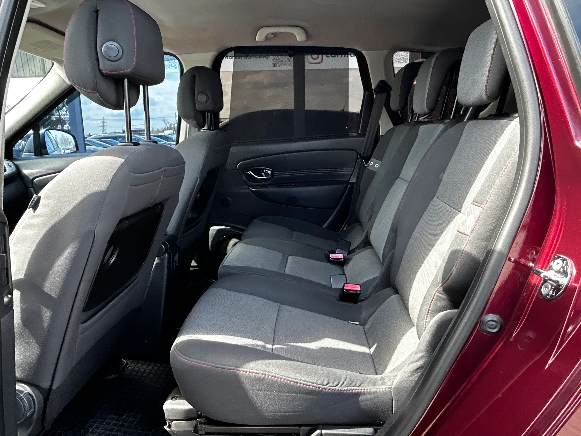 Renault Grand Scenic — фото 7