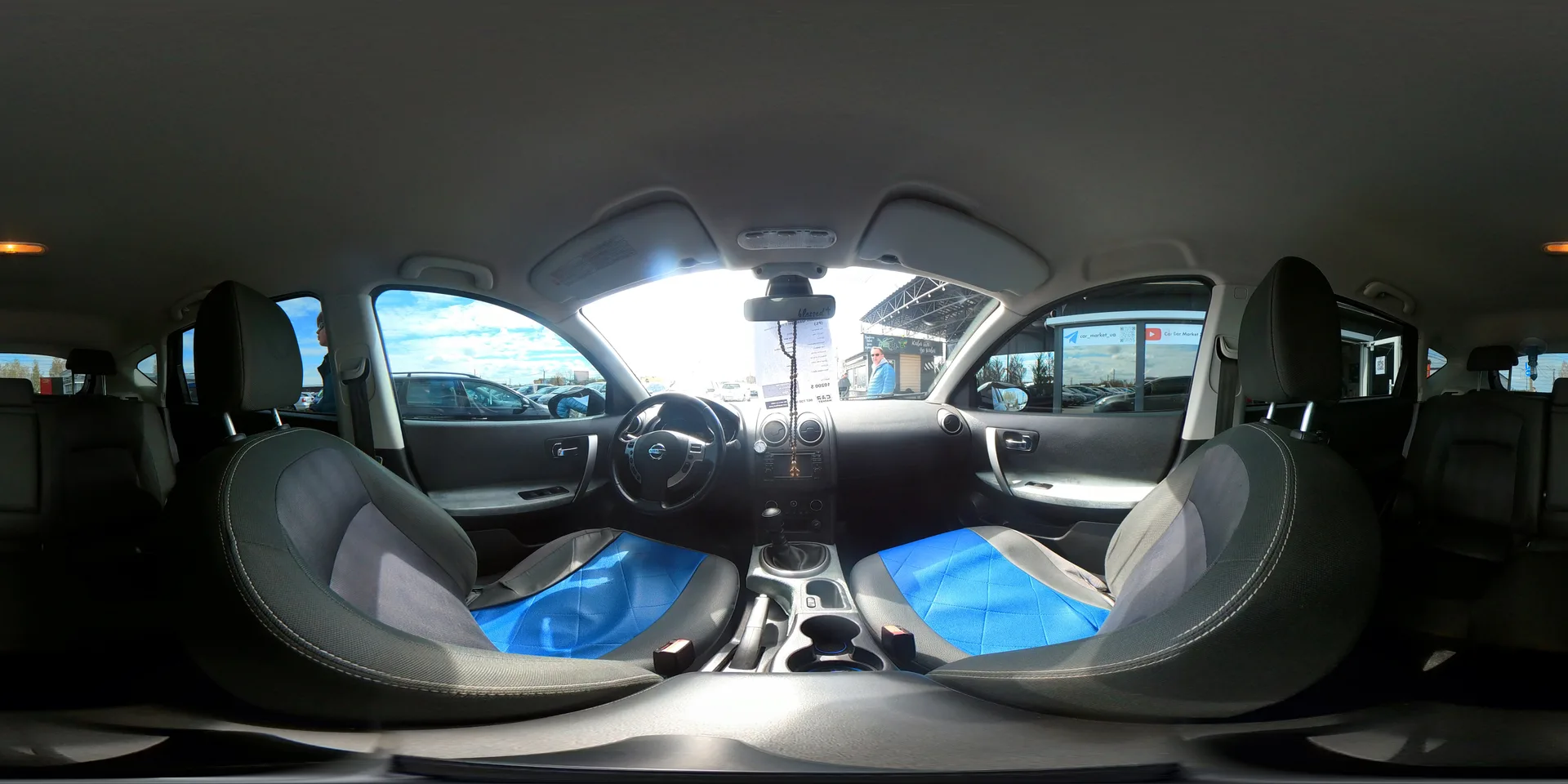 Nissan Qashqai — 360°