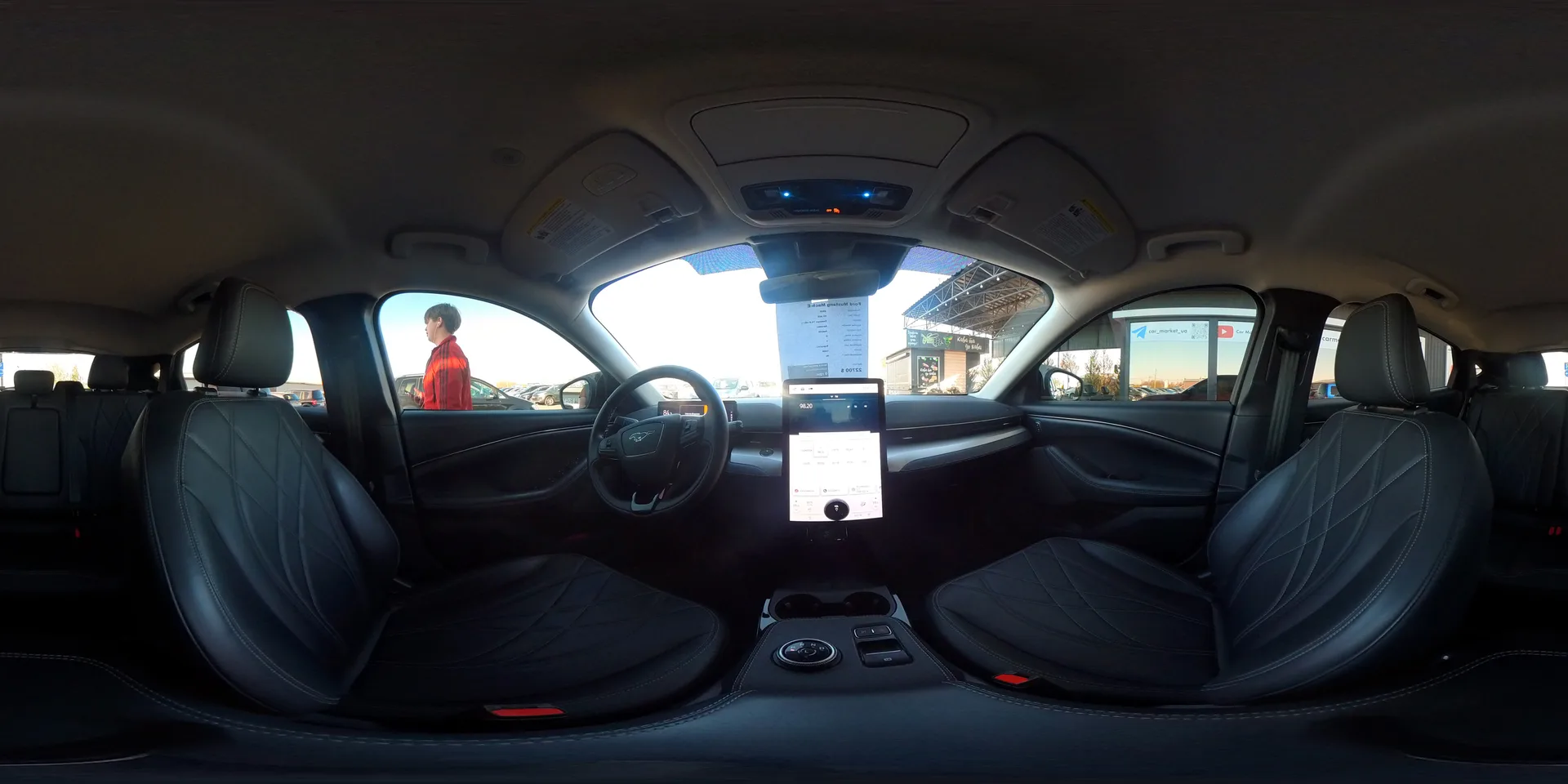 Ford Mustang Mach-E — 360°