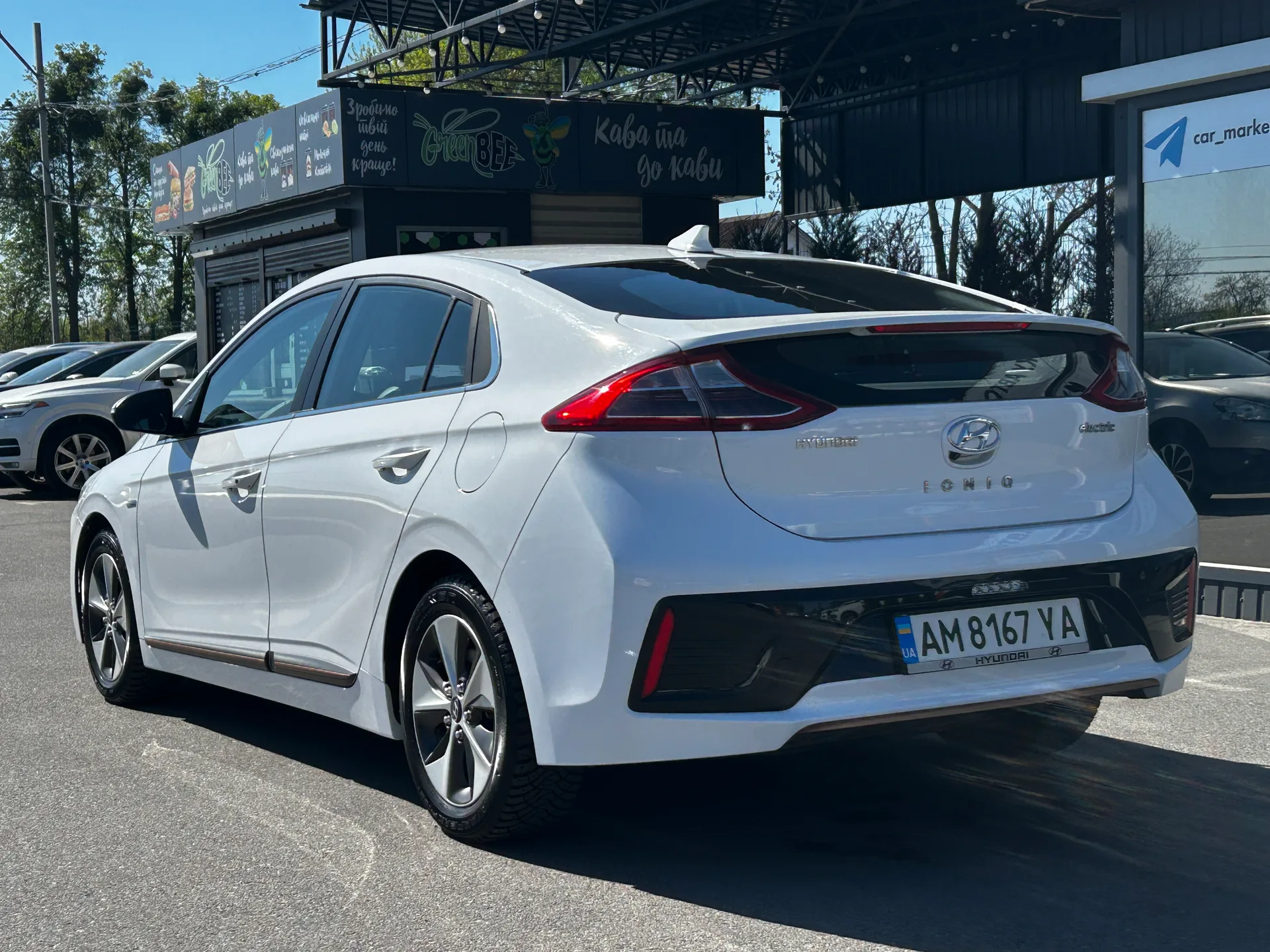 Hyundai Ioniq — фото 4