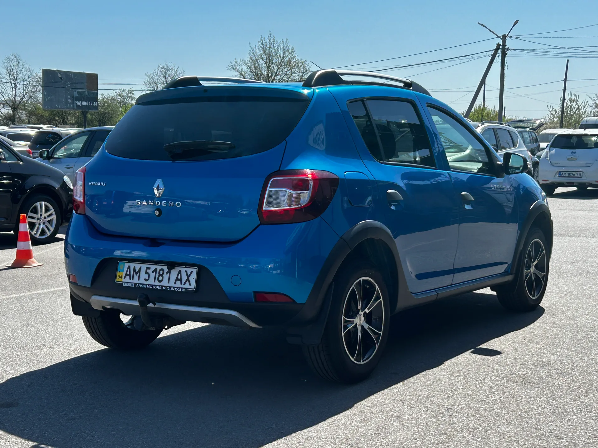 Renault Sandero — фото 3