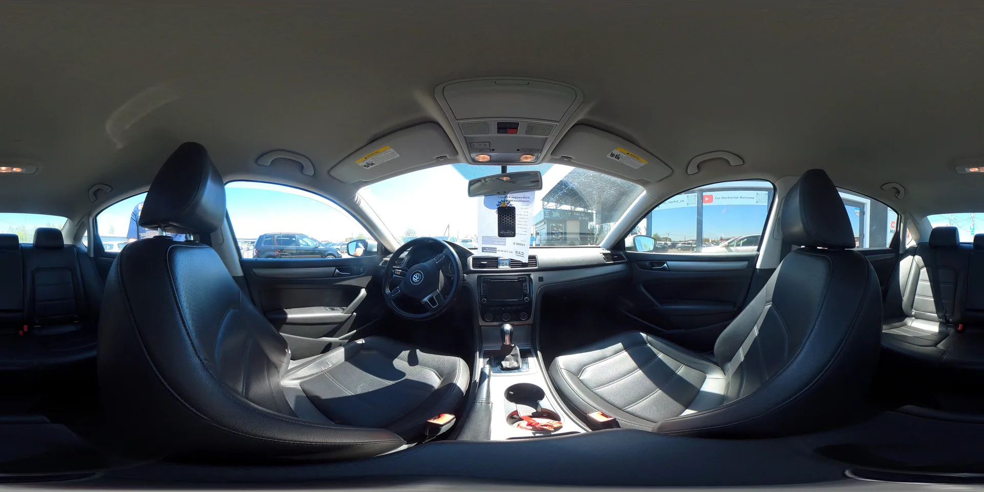 Volkswagen Passat — 360°
