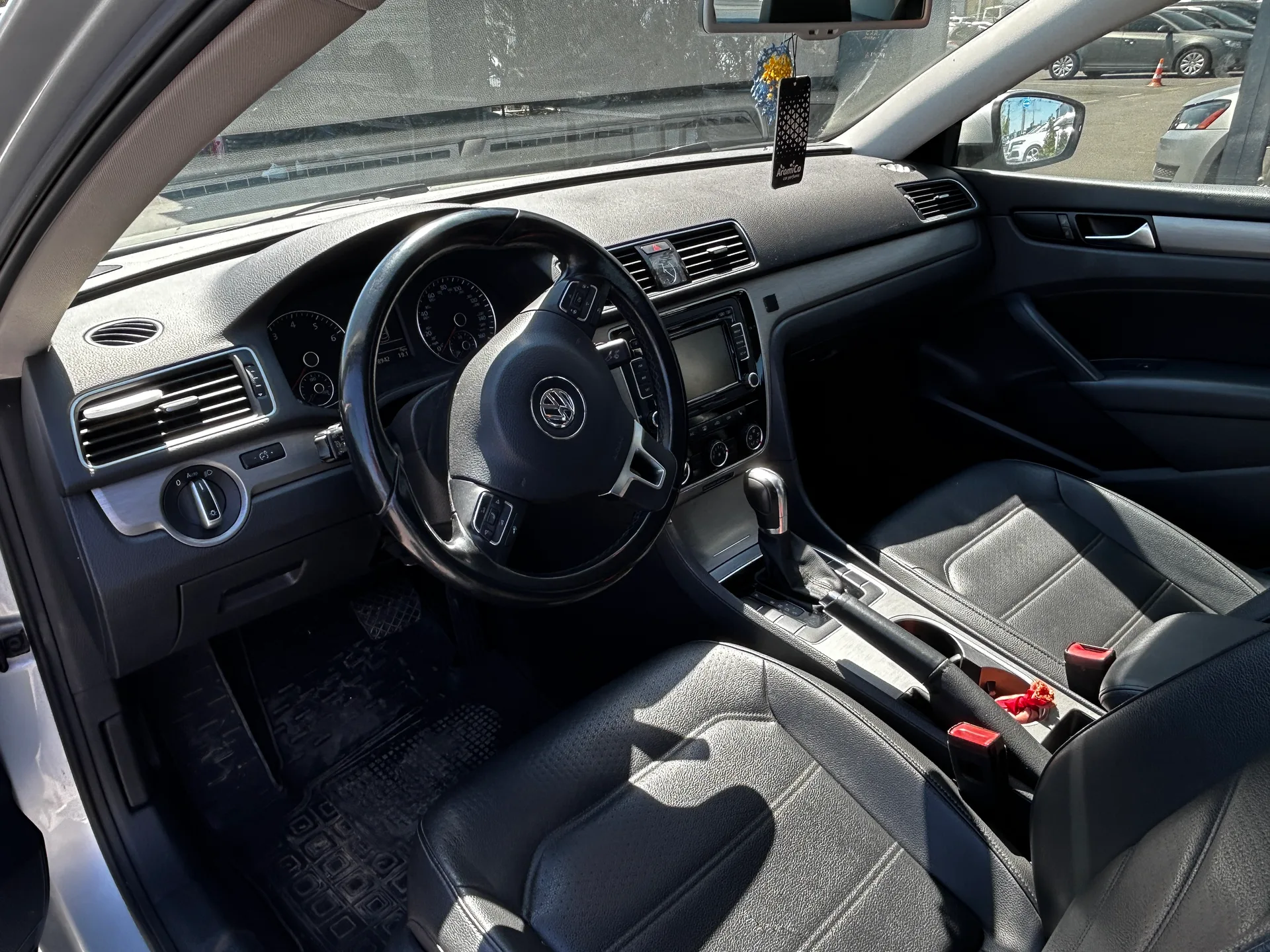 Volkswagen Passat — фото 5