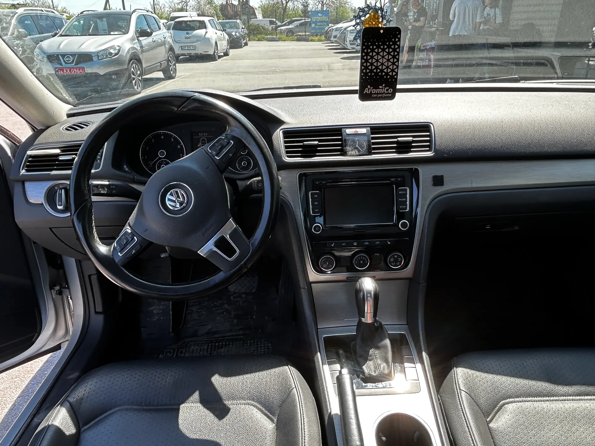 Volkswagen Passat — фото 6
