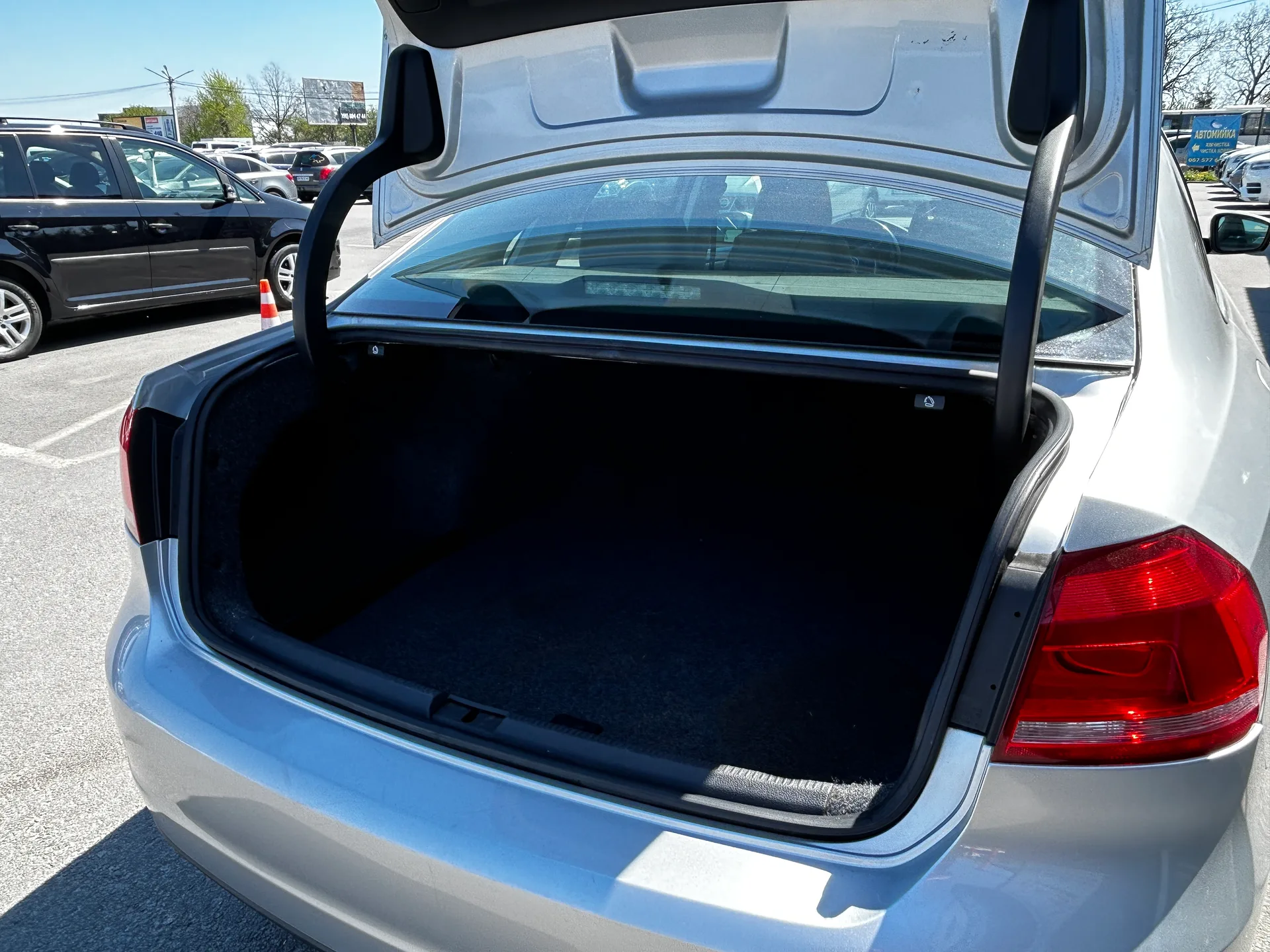 Volkswagen Passat — фото 8
