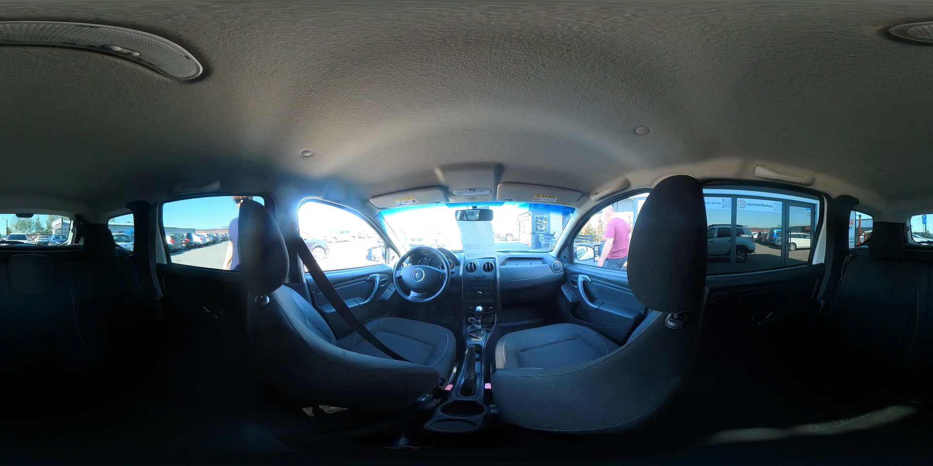 Renault Duster — 360°