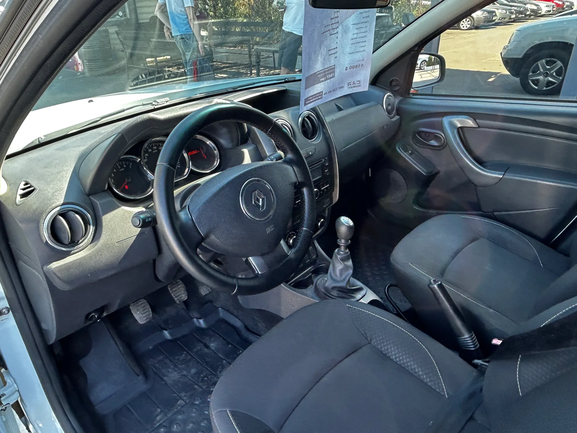 Renault Duster — фото 6