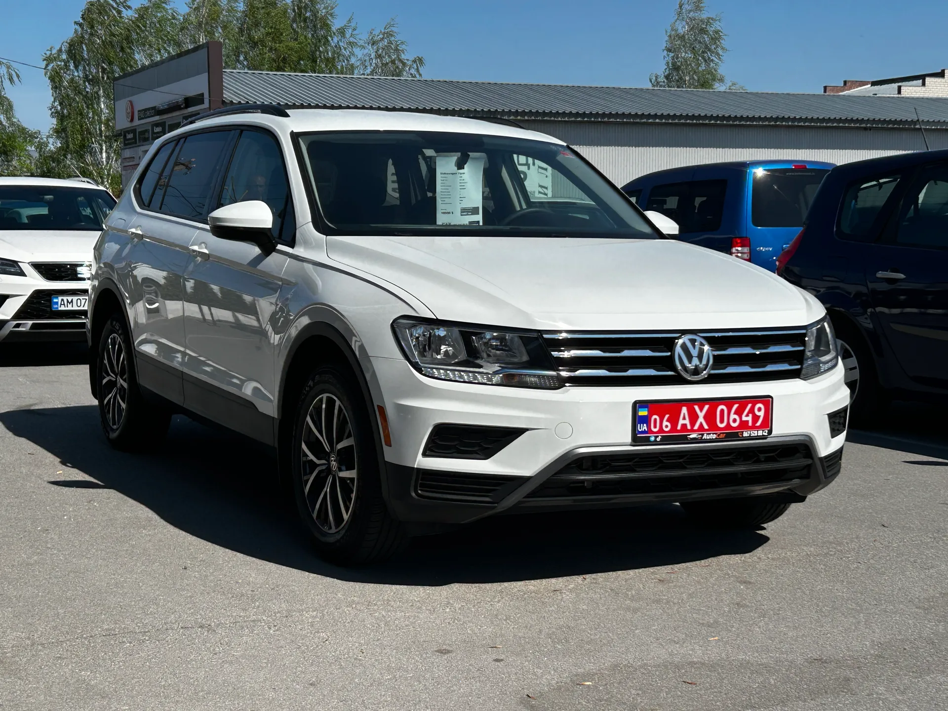 Volkswagen Tiguan — фото 2