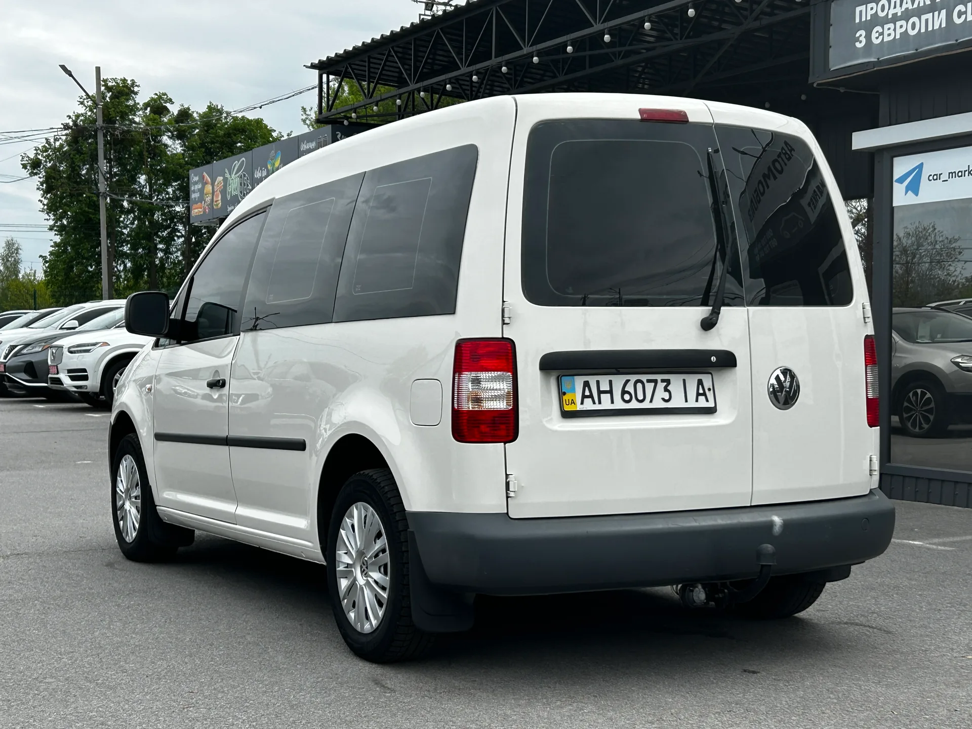 Volkswagen Caddy — фото 4