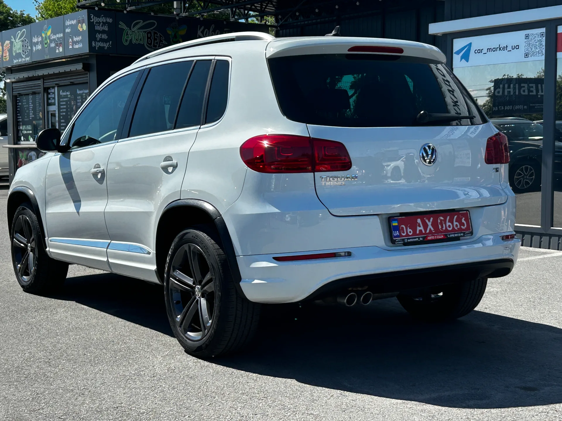 Volkswagen Tiguan — фото 4