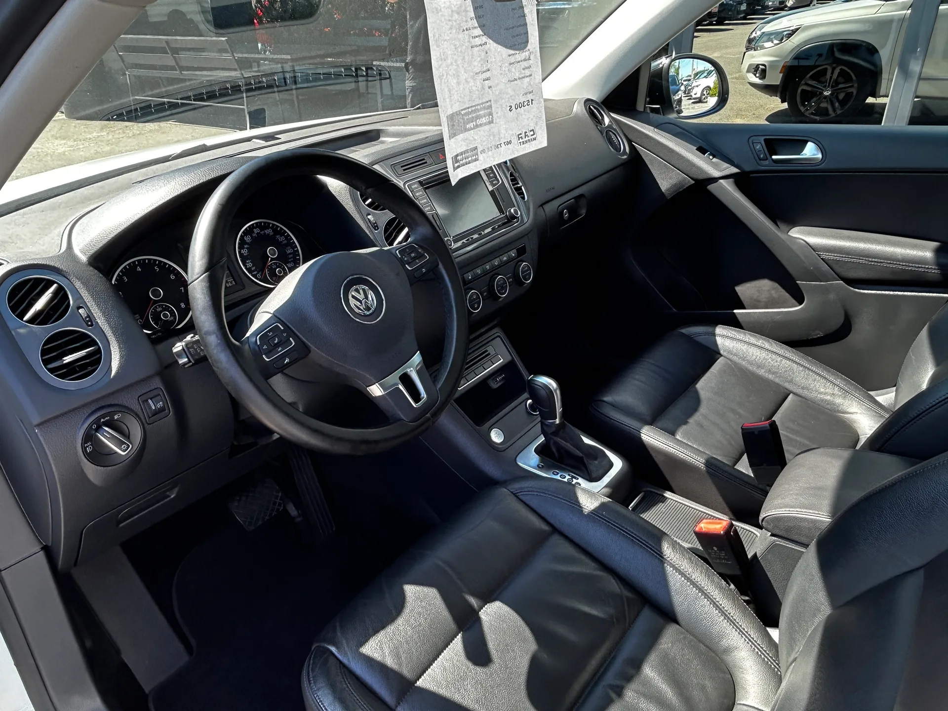 Volkswagen Tiguan — фото 5