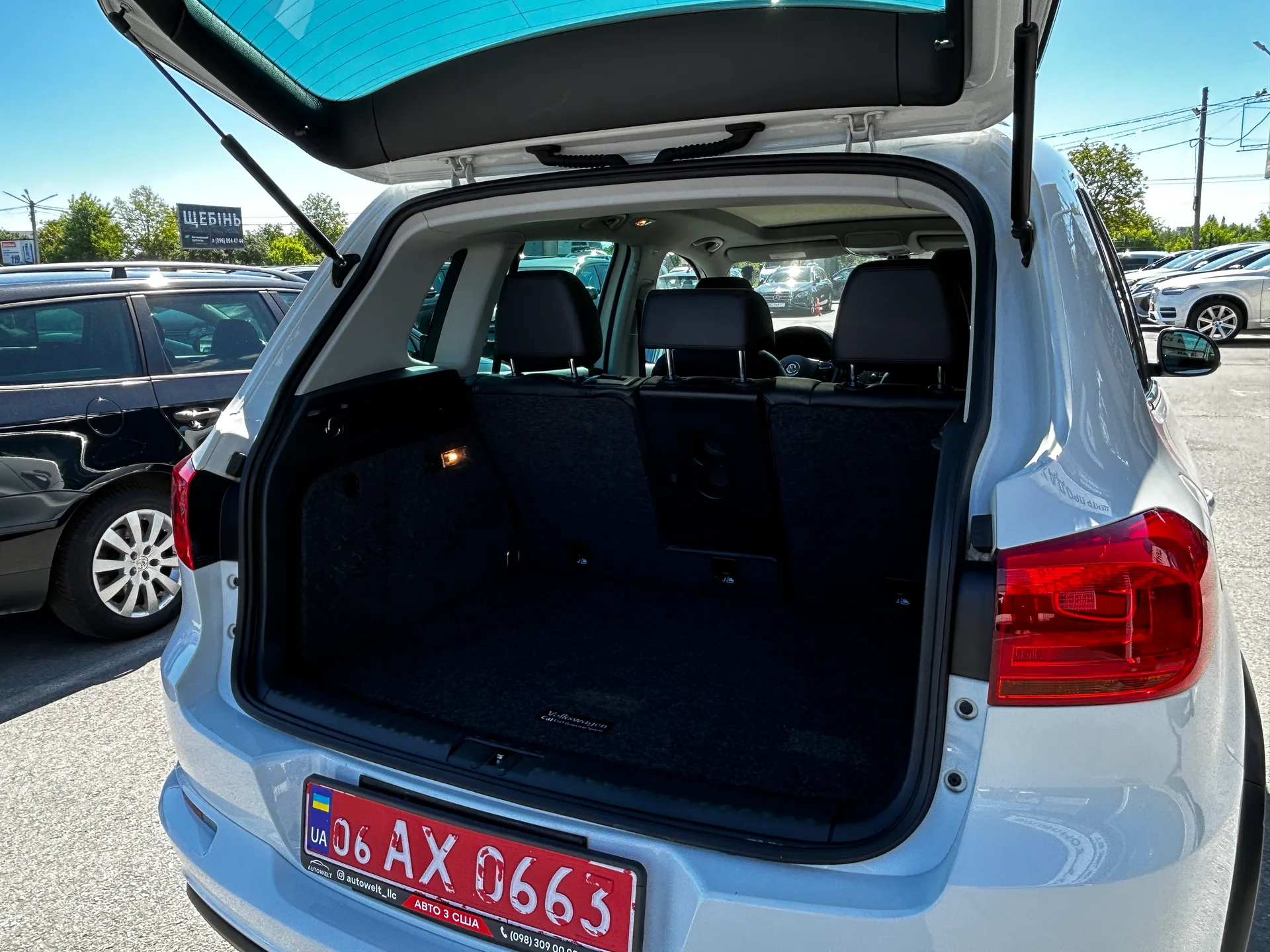 Volkswagen Tiguan — фото 8