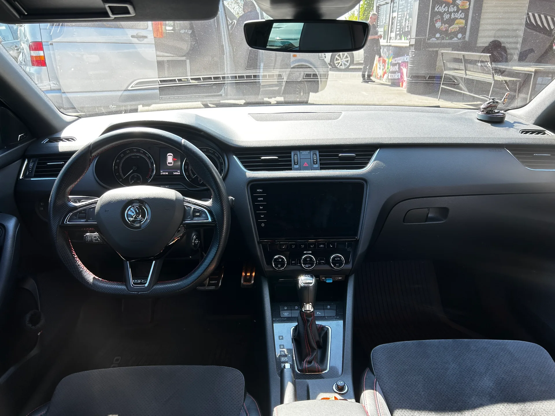 Skoda Octavia — фото 6