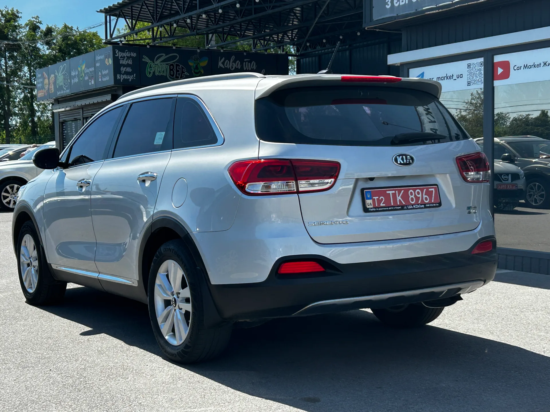 Kia Sorento — фото 4