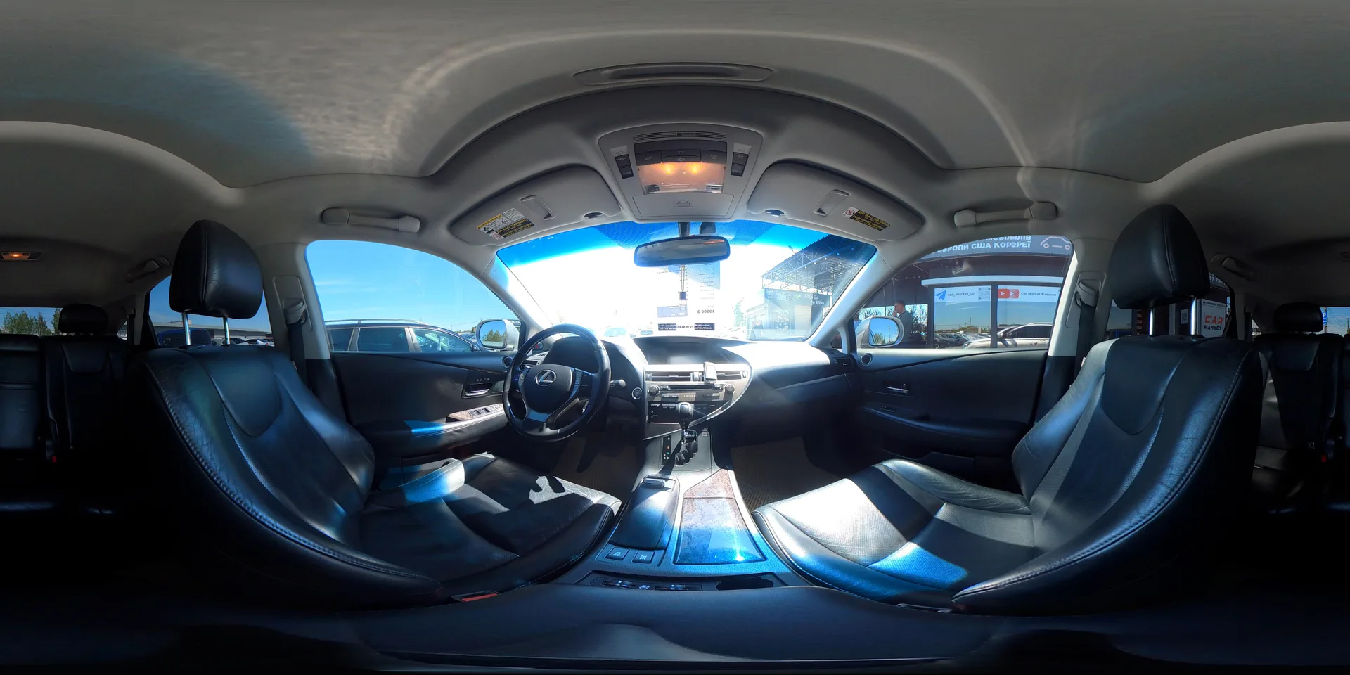 Lexus RX — 360°
