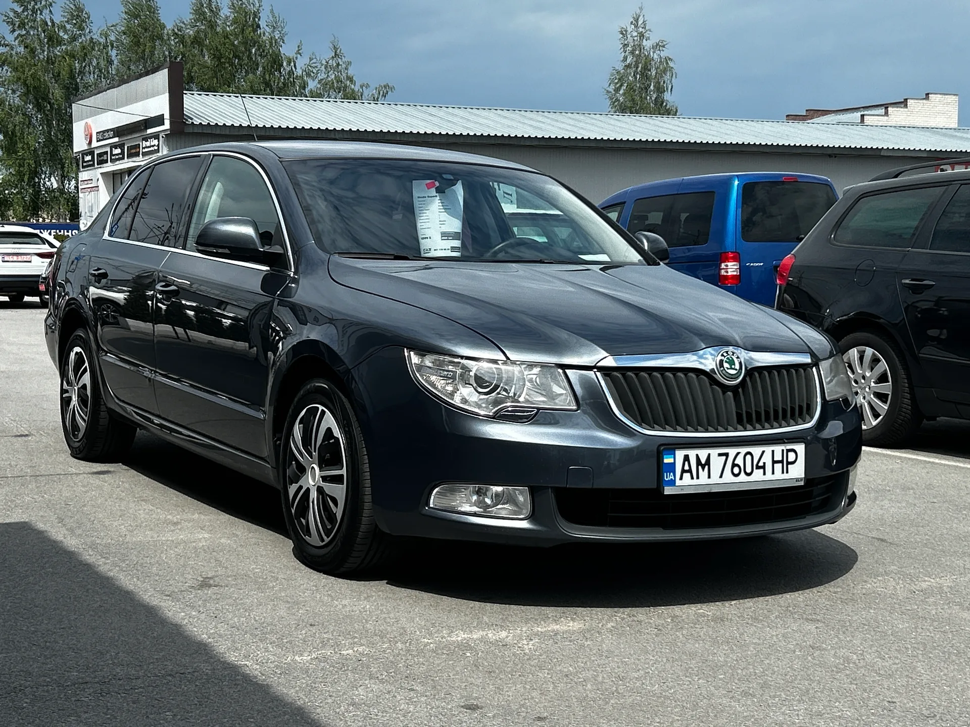 Skoda Superb — фото 2