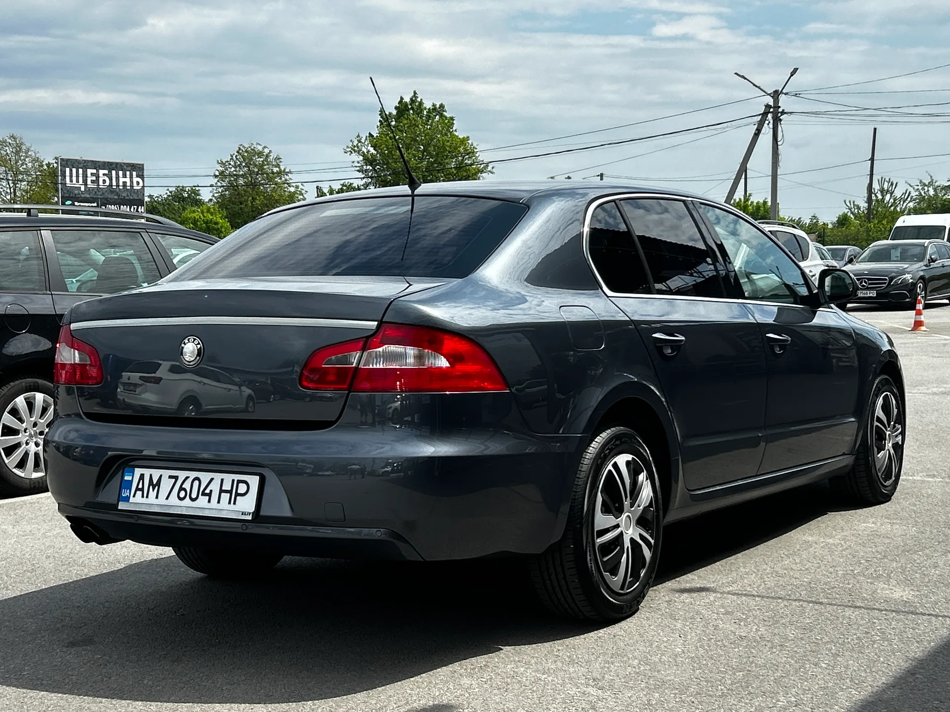 Skoda Superb — фото 3
