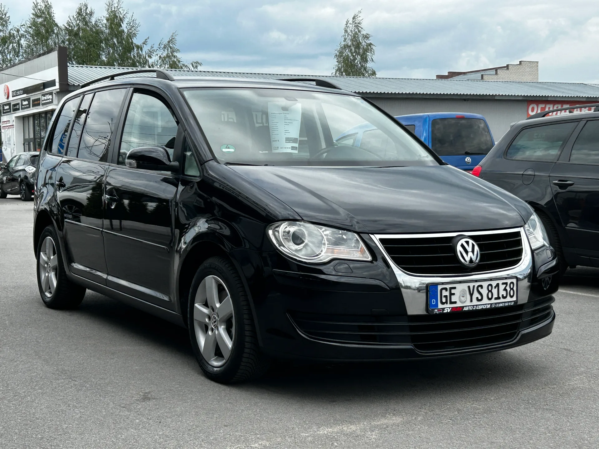 Volkswagen Touran — фото 2
