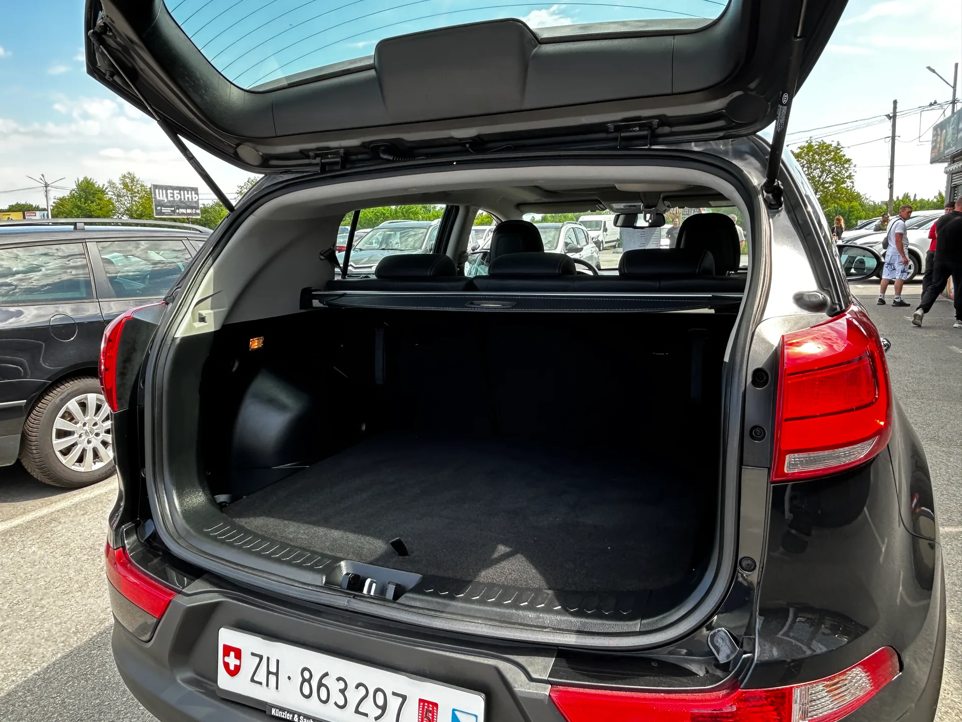 Kia Sportage — фото 8