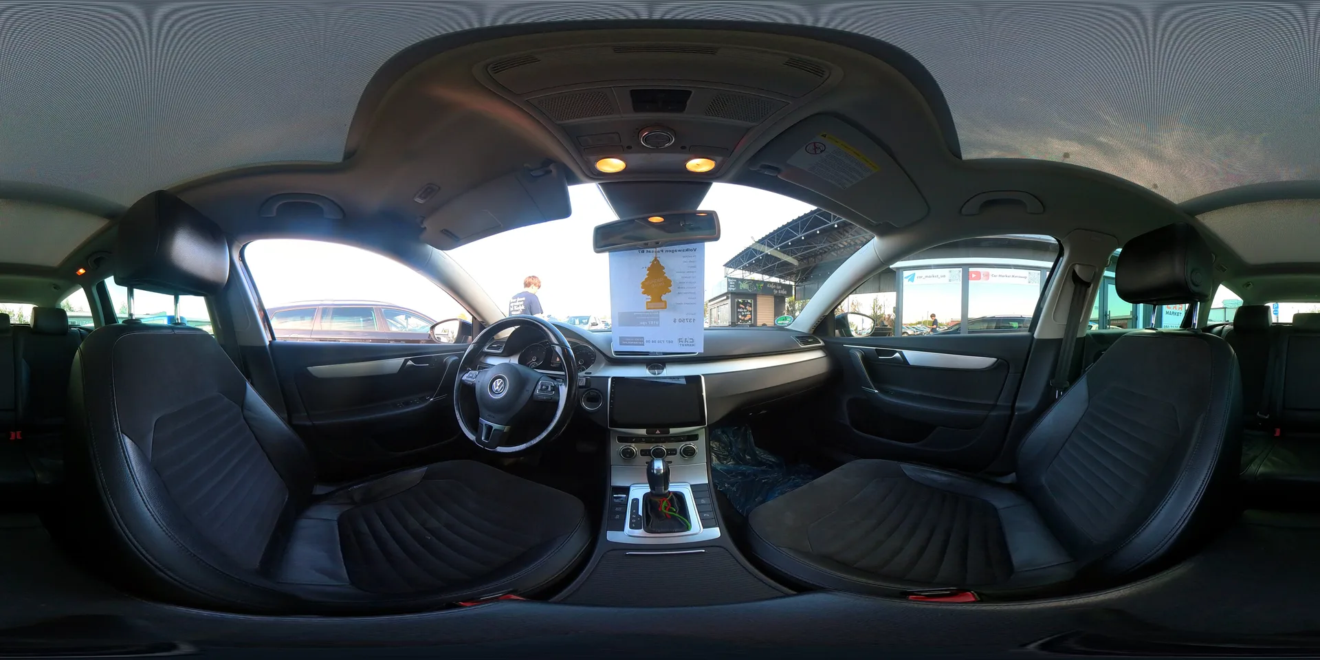 Volkswagen Passat — 360°