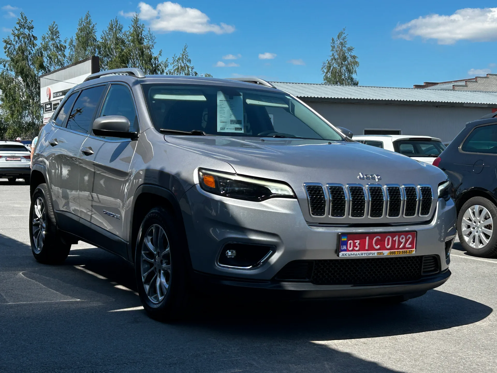 Jeep Cherokee — фото 3