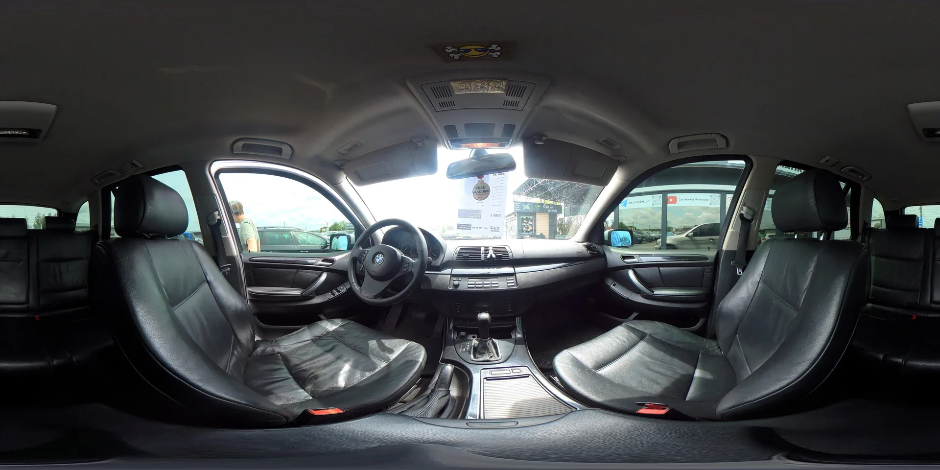 BMW X5 — 360°