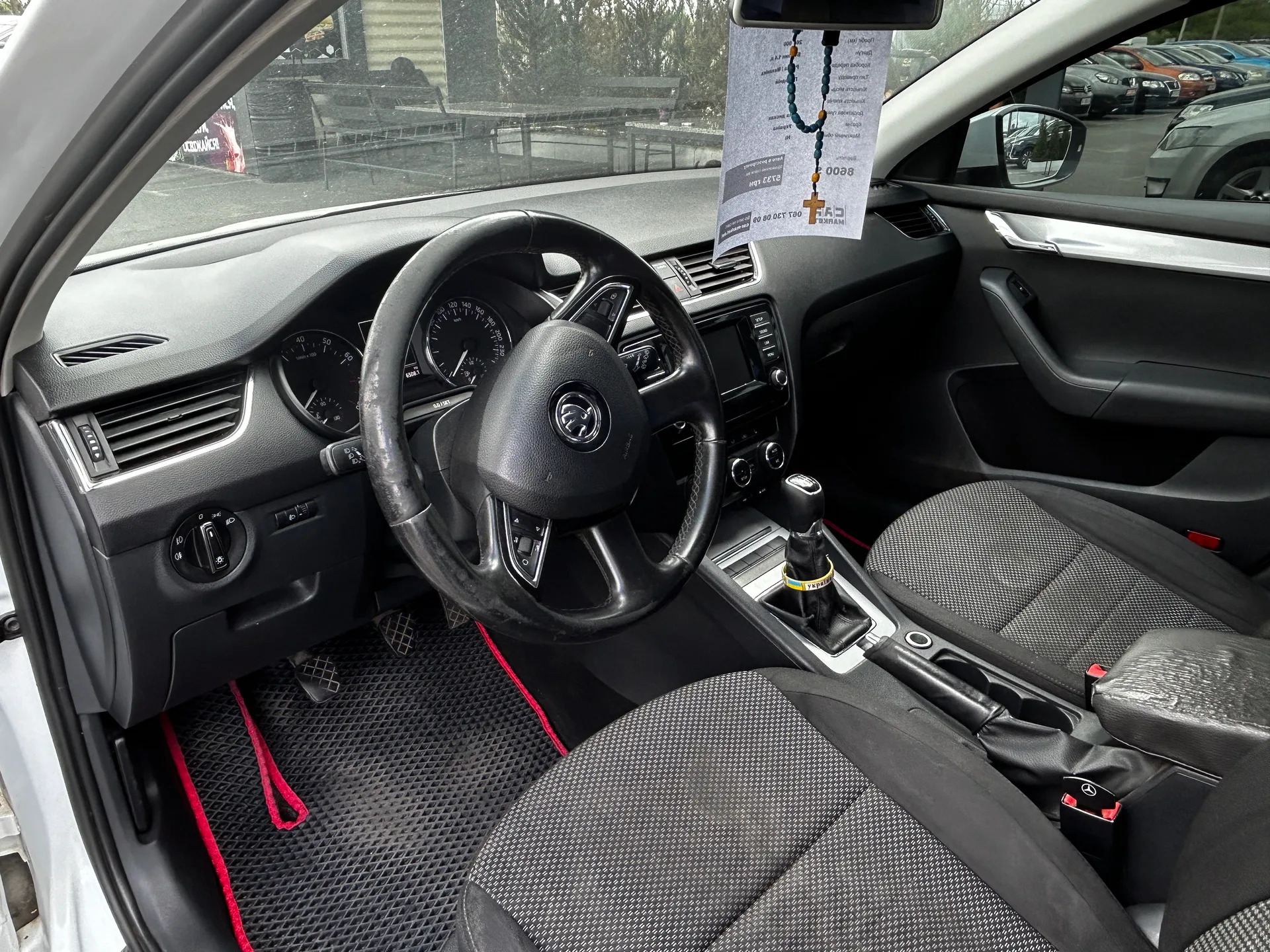 Skoda Octavia — фото 5