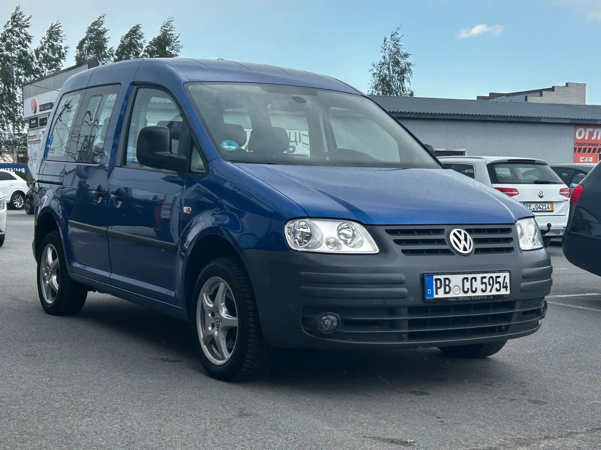 Volkswagen Caddy — фото 2