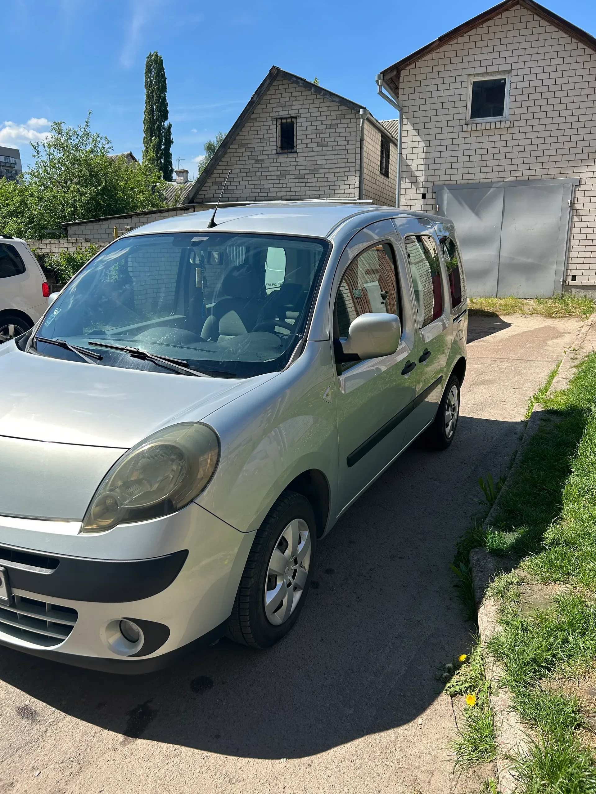 Renault Kangoo — фото 4