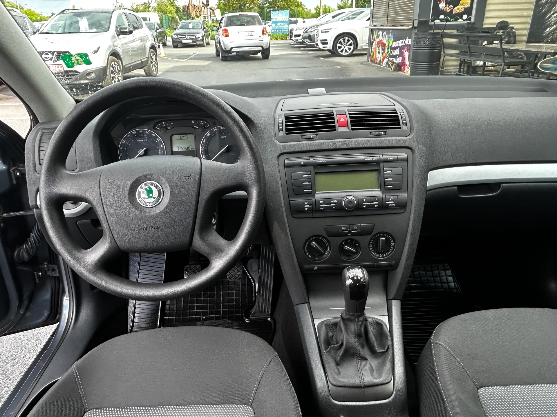 Skoda Octavia — фото 6