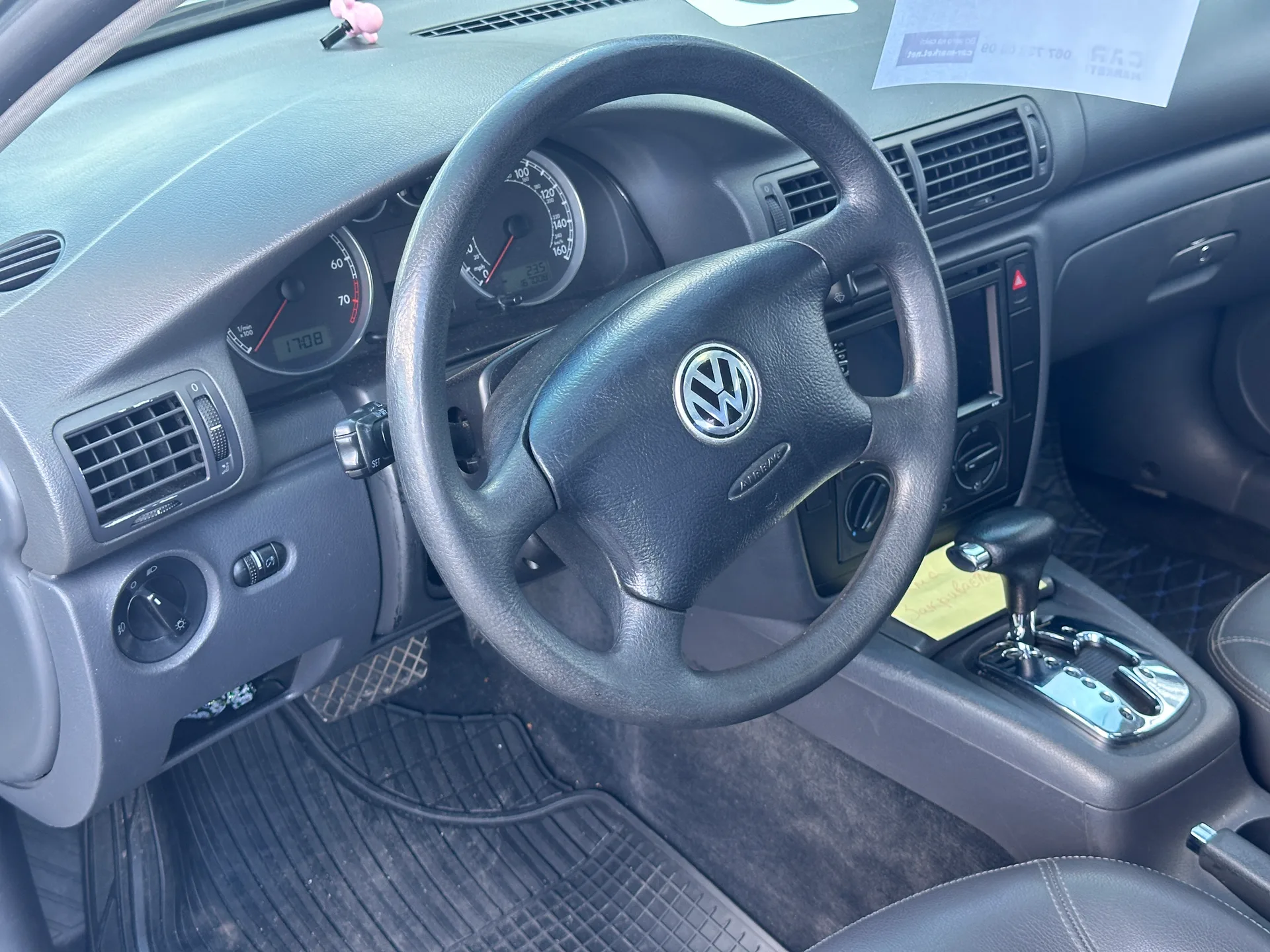 Volkswagen Passat — фото 8