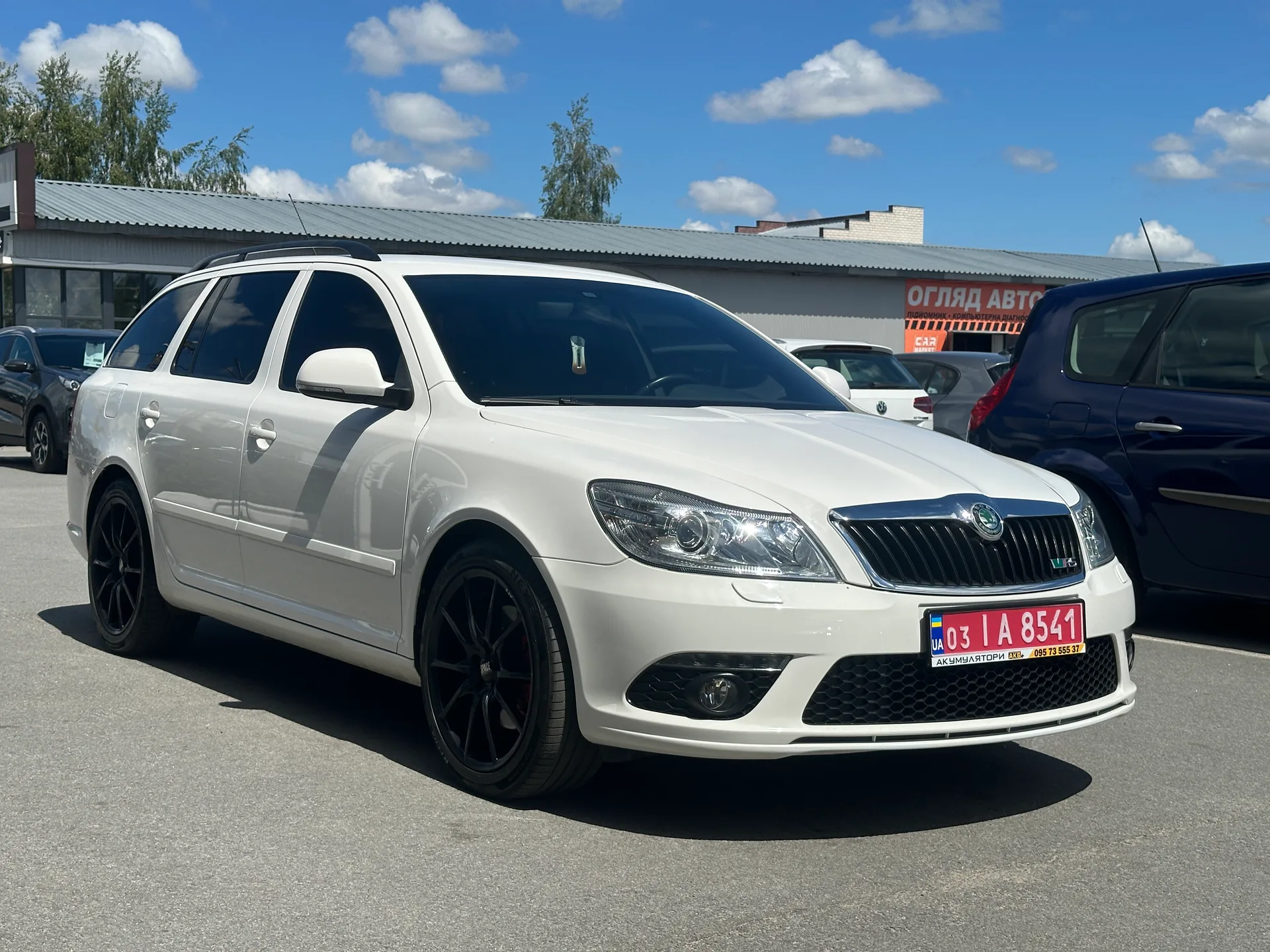 Skoda Octavia — фото 2