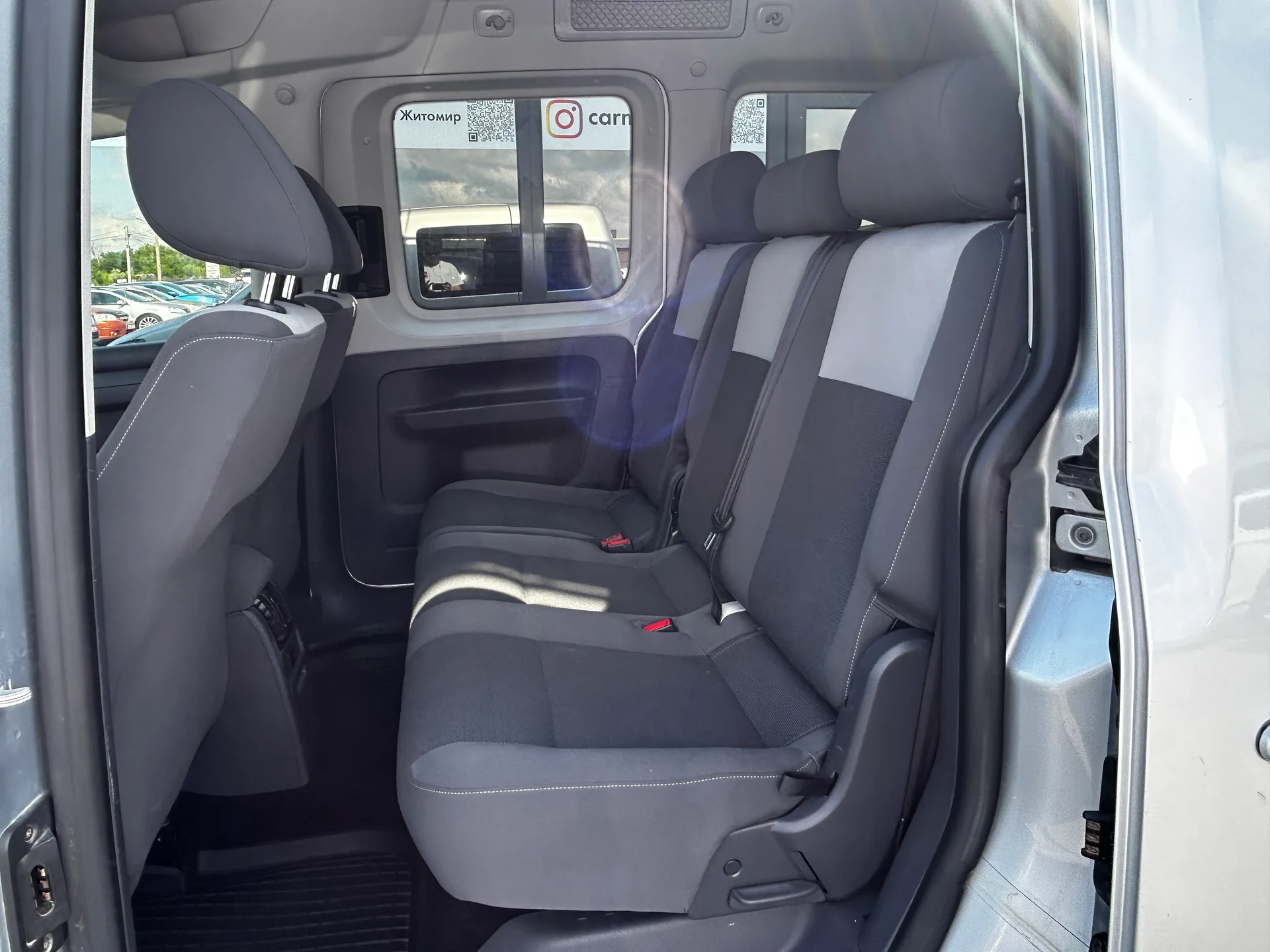 Volkswagen Caddy — фото 7