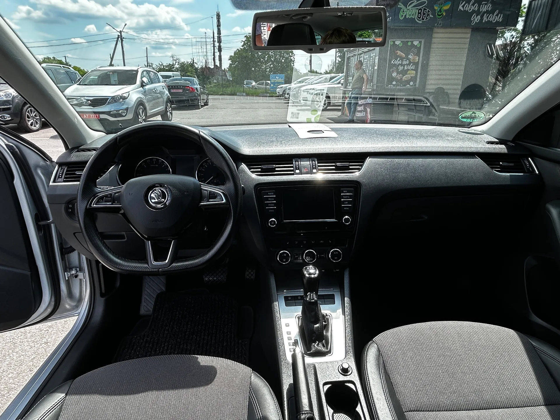 Skoda Octavia — фото 6