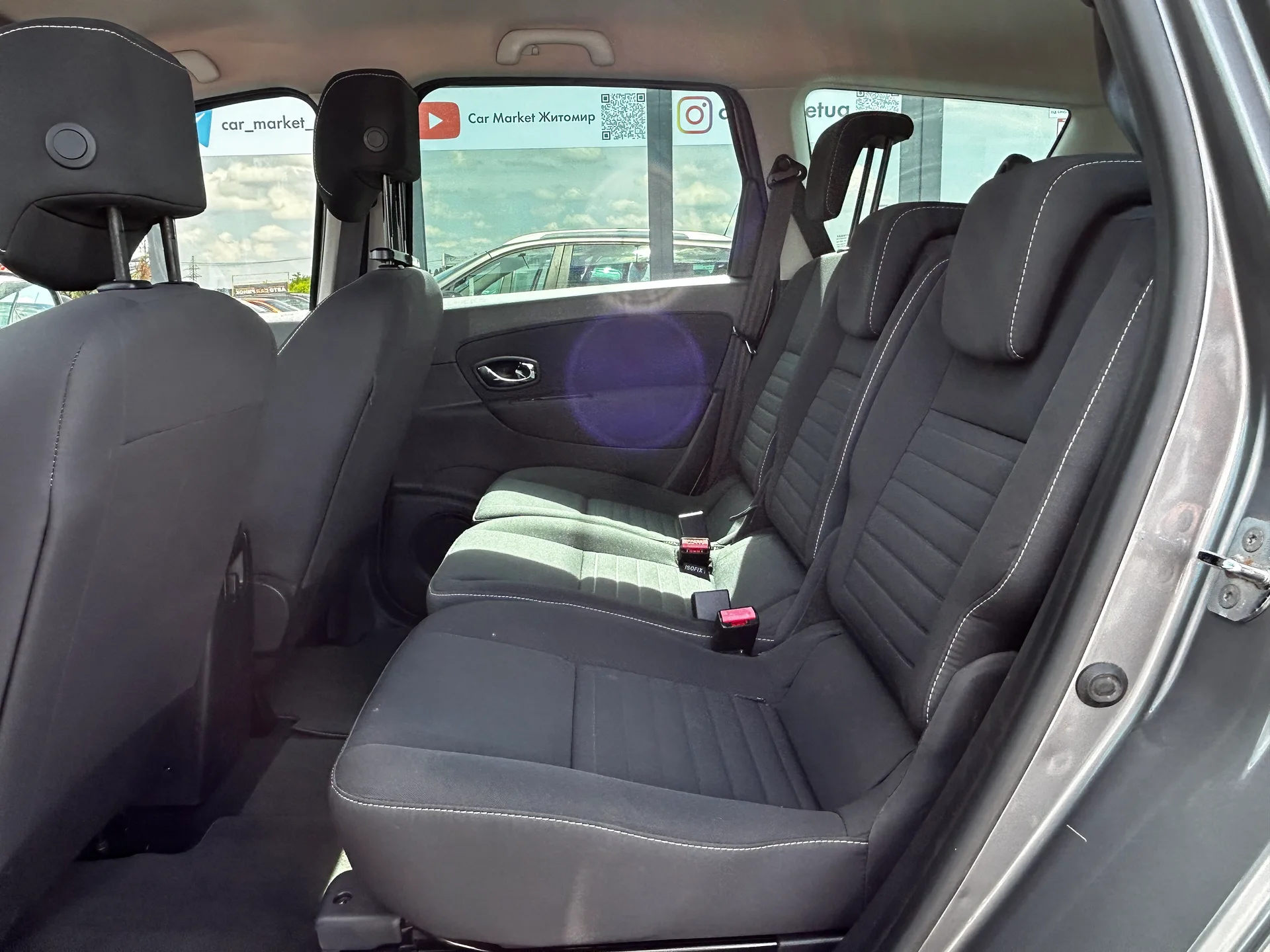 Renault Scenic — фото 7