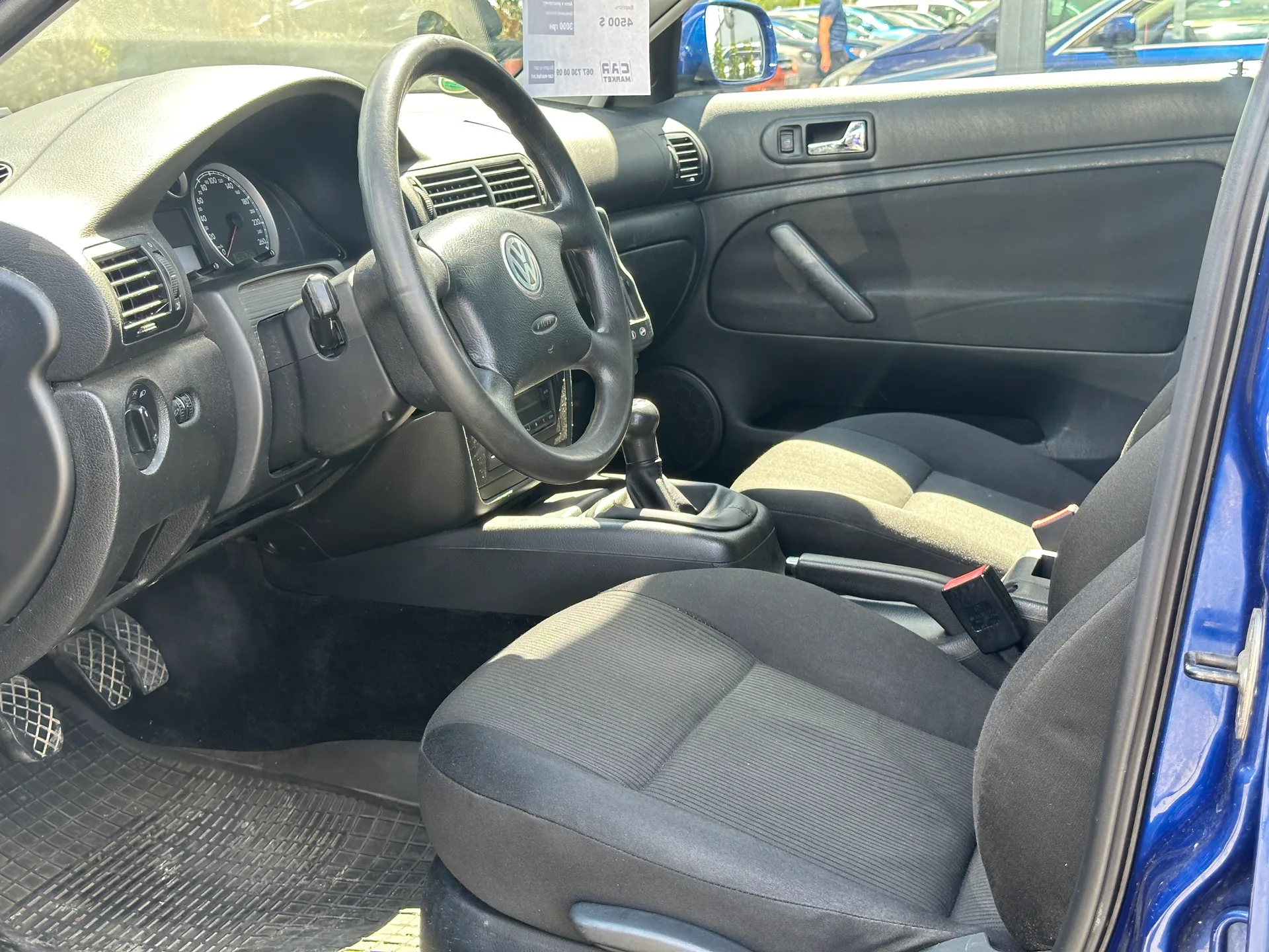 Volkswagen Passat — фото 6